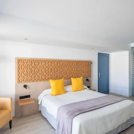 Oasis Lanz Mate Ξενοδοχείο 4*