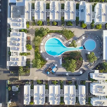 Oasis Lanz Mate Отель 4*