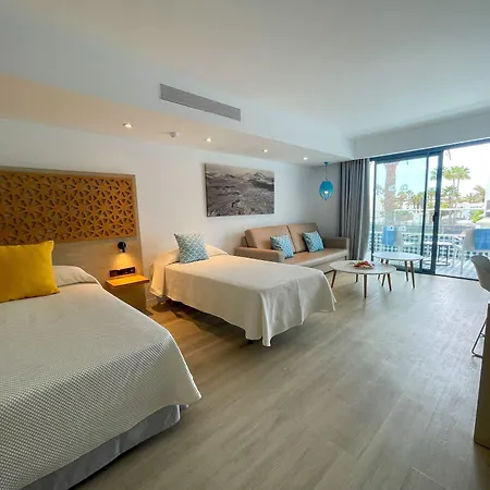 Oasis Lanz Mate Hotel