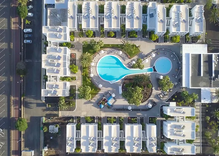 Oasis Lanz Mate Hotel 4*