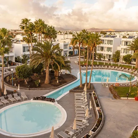 Oasis Lanz Mate Ξενοδοχείο