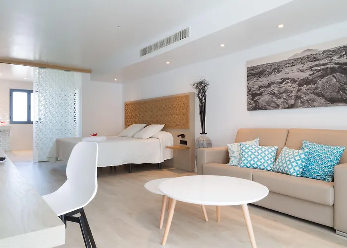 Oasis Lanz Mate Коста-Тегисе