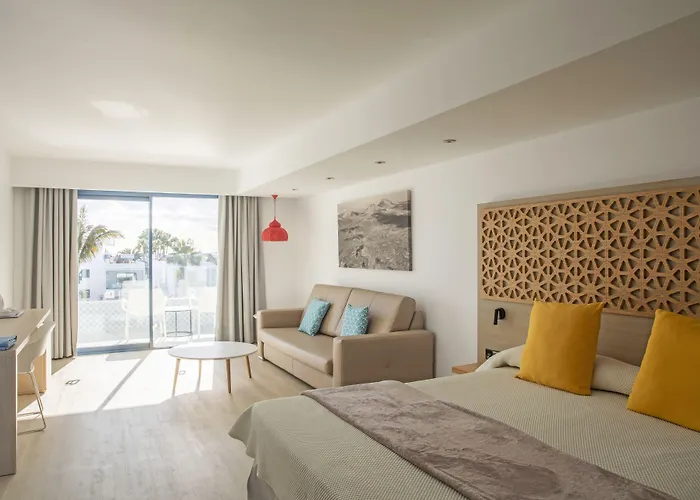 Отель Oasis Lanz Mate Коста-Тегисе